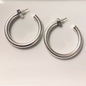 Madewell Chunky Medium Hoop Earrings Light Silver Ox